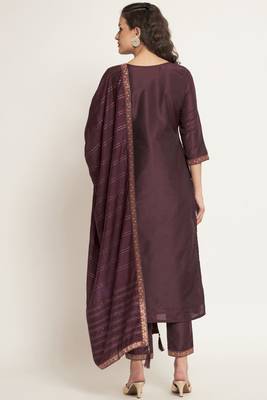 Dark Wine Woven Silk Blend Women's Kurta, Pyjama & Dupatta Set 2
