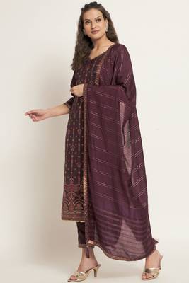 Dark Wine Woven Silk Blend Women's Kurta, Pyjama & Dupatta Set 1