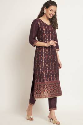 Dark Wine Woven Silk Blend Women's Kurta, Pyjama & Dupatta Set 3