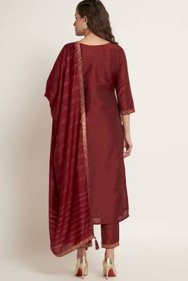Dark Maroon Woven Silk Blend  Kurta pant  with Dupatta Set 2