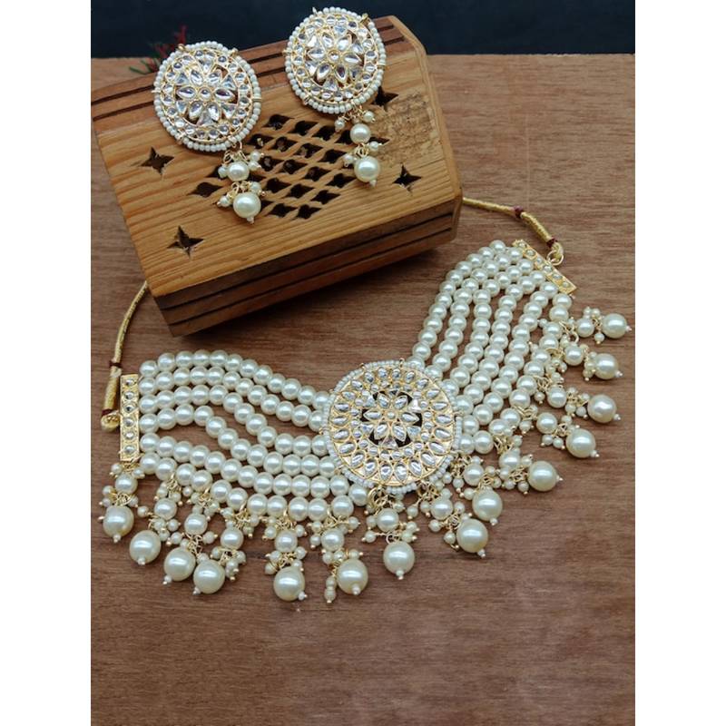 Gold-plated kundan-studded & pearl beaded jewellery set