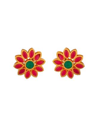 Gold plated floral stud earrings for women 3