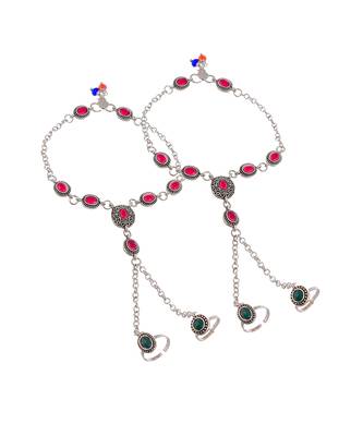 Traditional anklet with attached double toe rings 5