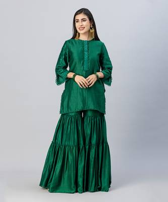 Emerald green tiered gharara set 3
