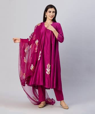 Plum pink free flow anarkali set 1