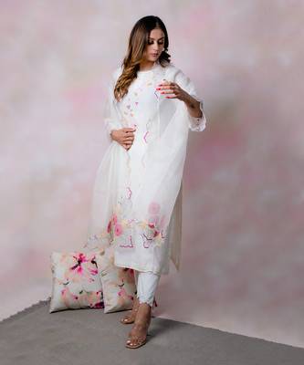 Off white malai chanderi kurta set 1