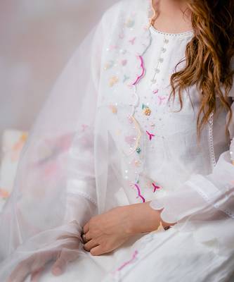 Off white malai chanderi kurta set 3