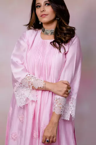 Baby pink chanderi kurta set