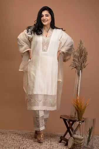 Ivory chanderi kurta set