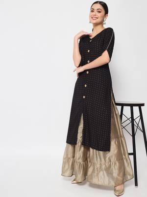 ftDiva Women Printed Frontslit Straight Kurta in Black 5