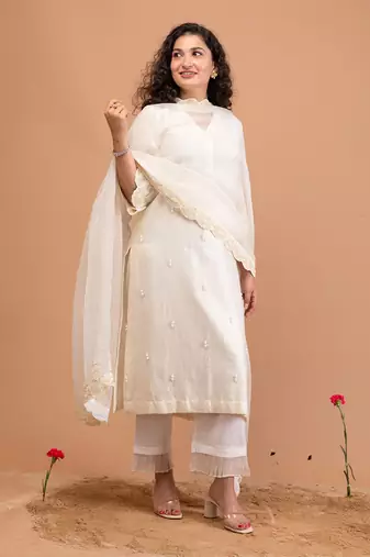 Ivory malai chanderi kurta set