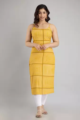 Women Chevron Print Straight Kurta in Yellow