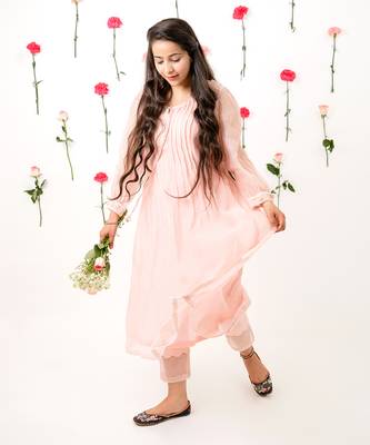 Baby pink malai chanderi kurta set 1
