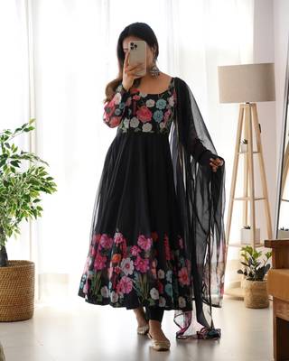 Floral Printed Organza Anarkali Kurta With Cotton Silk Pant And Dupatta.  3