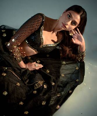 Black Net Lehenga Set 4