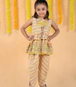 Budding bees festive fusions 3pcs assorted printed set with scrunchie