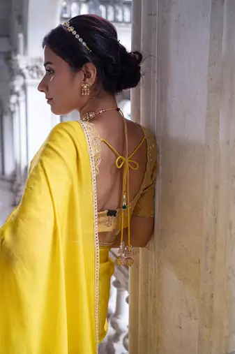 Gold tissue saree set