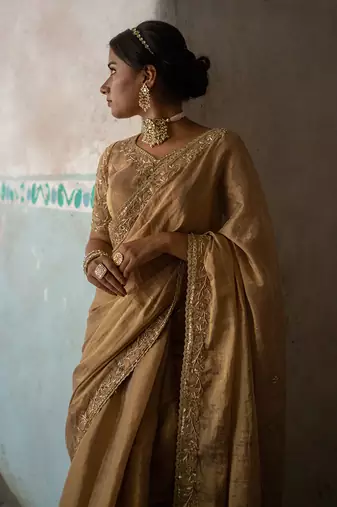 Gold tissue saree set