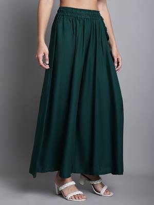 Women Dark Green Solid Flared Palazzos 4