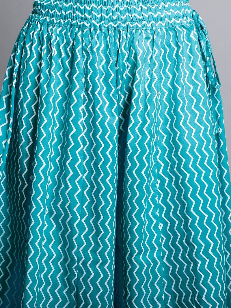 Women Turquoise Blue Printed Flared Palazzos