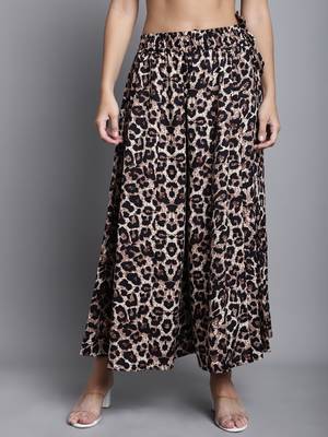 Women Multicolor Printed Crepe Flared Palazzos 1