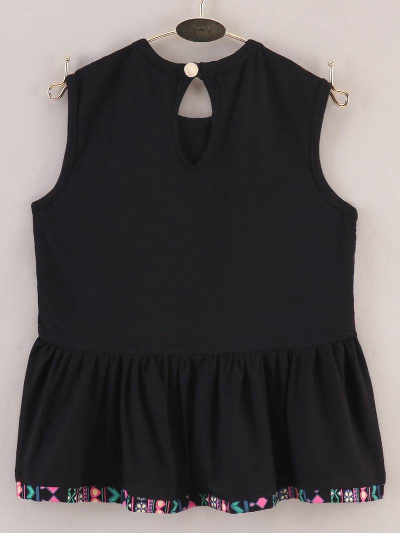 Printed Knit Top With Dhoti Pants- Black