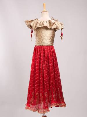 Brocade Choli With Crush Ghaghra- Gold & Red 3
