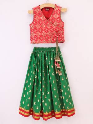 Sleeveless Patola Woven Angarakha Style Choli With Glitter Fish Print Ghagra- Red & Green 1