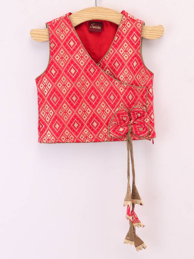 Sleeveless Diamond Design Choli With Paisley Print Crush Detail Ghagra- Red & Green