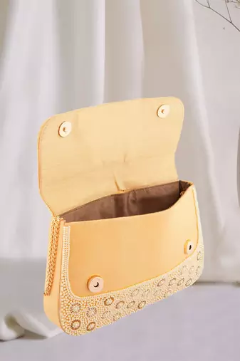 Pearl & Stone Work Embellished Cream Clutch