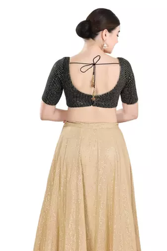 Padded Georgette Sweatheart Neck Blouse