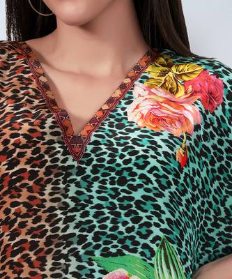 Brown animal print kaftan 5