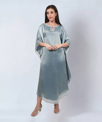Blue crystal embroidered round kaftan 1