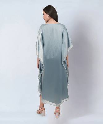 Blue crystal embroidered round kaftan 4