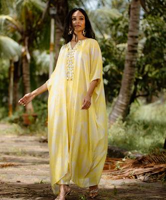 Yellow kaftan set 1