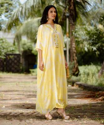Yellow kaftan set 2
