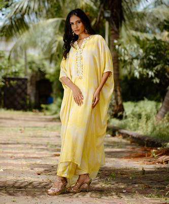 Yellow kaftan set 3