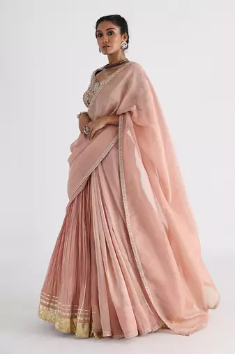 Peach inaya saree set