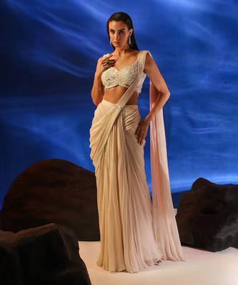 Peach dust nerida saree set 1