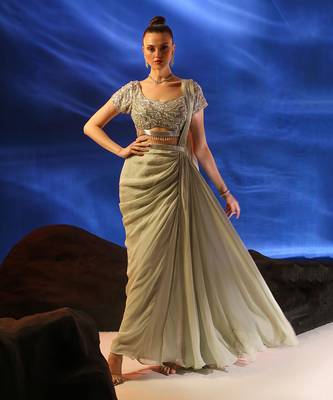 Light sage green nerissa saree set 3