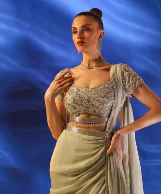 Light sage green nerissa saree set 4