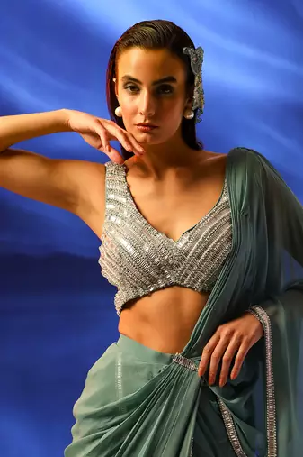 Light tiffany blue ava jade saree set