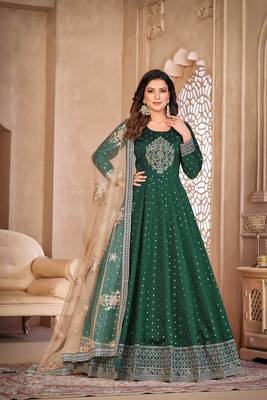  Green Colour Ethnic Anarkali Dress For Beautiful Wedding Looks 1