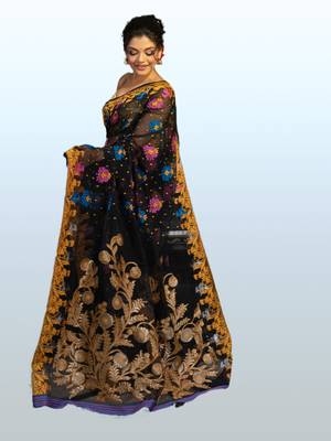 Black jamdani saree with all over flower motifs 2
