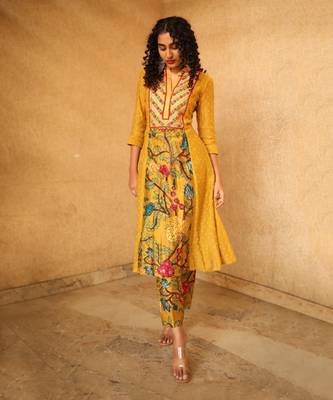 Yellow dupion silk and fine chanderi kurta set 1