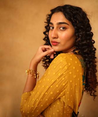Yellow dupion silk and fine chanderi kurta set 3