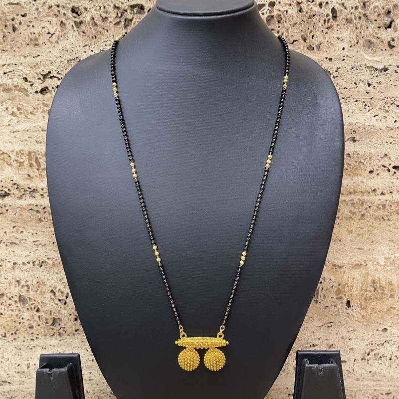 Vati Maharashtrian Mangalsutra Designs In Gold Maharashtrian