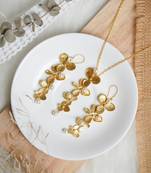Blooms of Gold Set