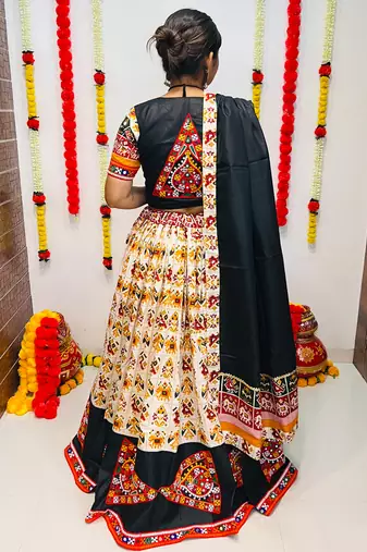 NAVRATRI SPECIAL MULTICOLOR PRINTED  SEMI-STITCHED LEHENGA, UN-STITCHED BLOUSE , DUPATTA