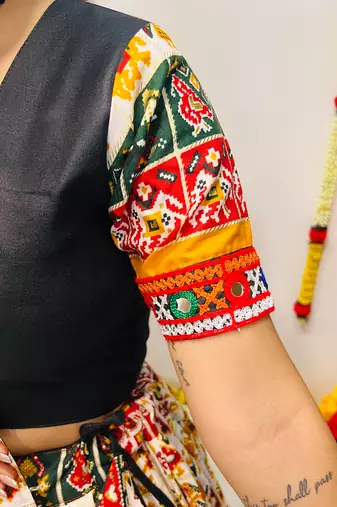 NAVRATRI SPECIAL MULTICOLOR PRINTED  SEMI-STITCHED LEHENGA, UN-STITCHED BLOUSE , DUPATTA